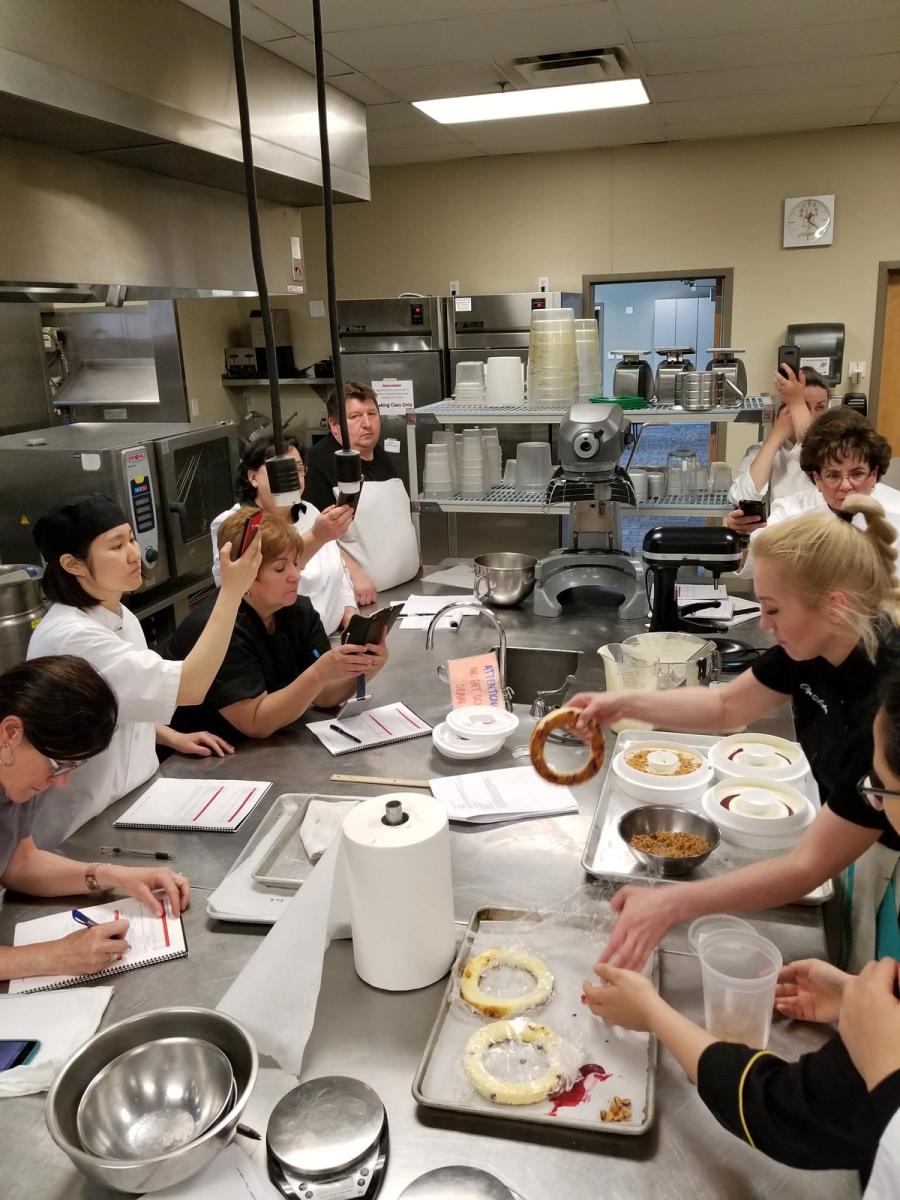 Mirror-Glaze Entremets with Olga Noskova — image 6