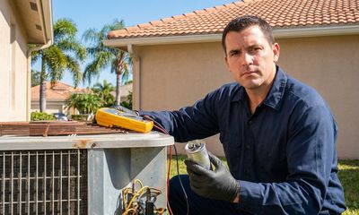 Bad AC Capacitor Symptoms (and Why They Fail in Florida)