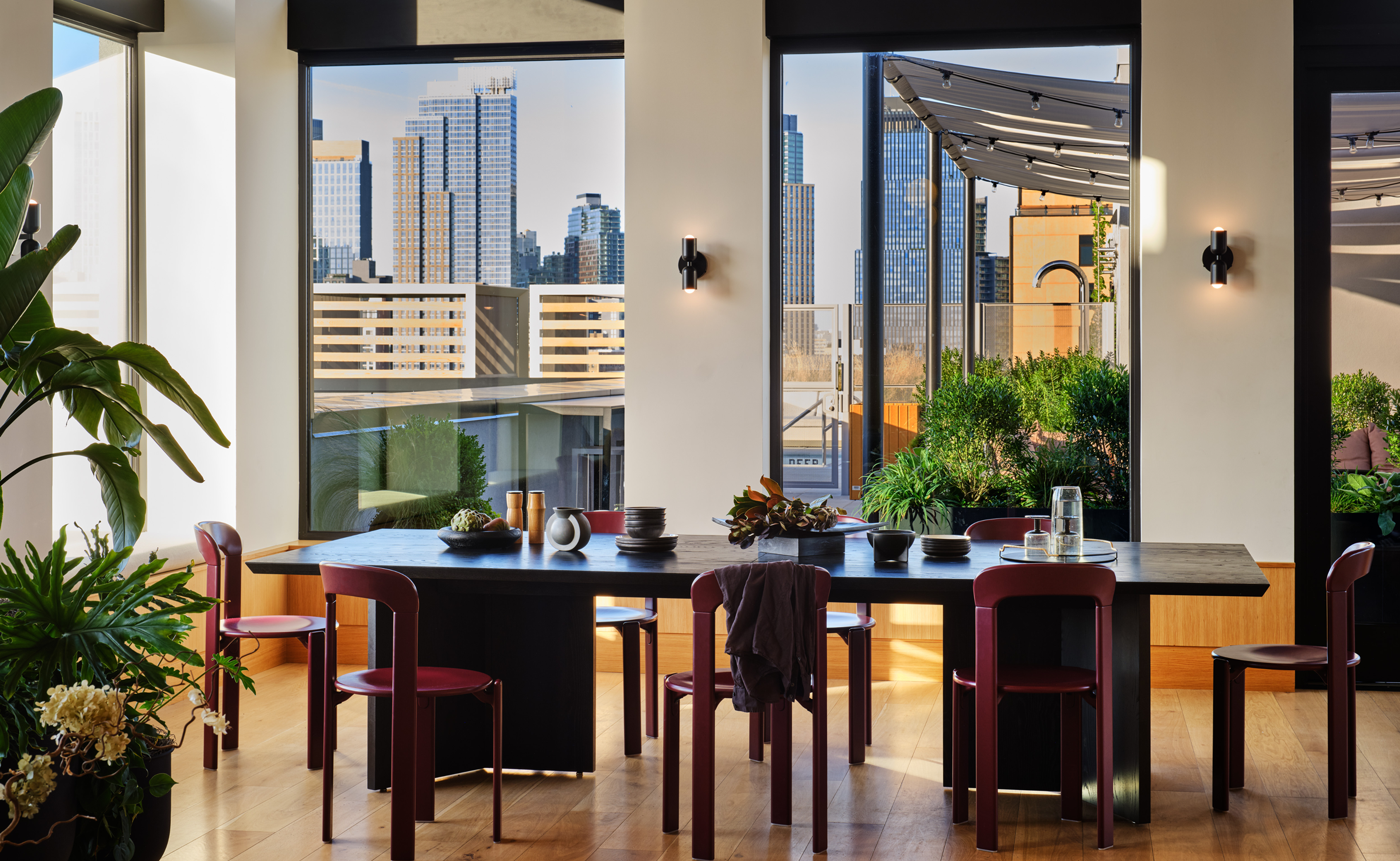 amenity dining space