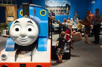 thomas & friends: explore the rails!