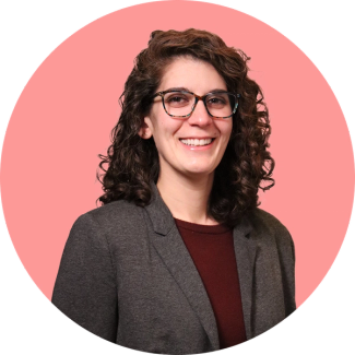 Annalise Phillips headshot