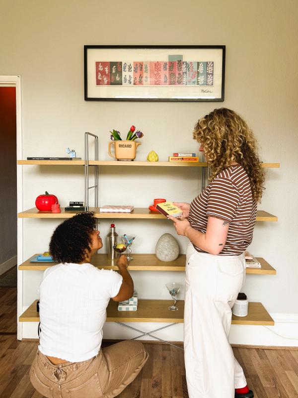 Tatiana and Anna in the studio