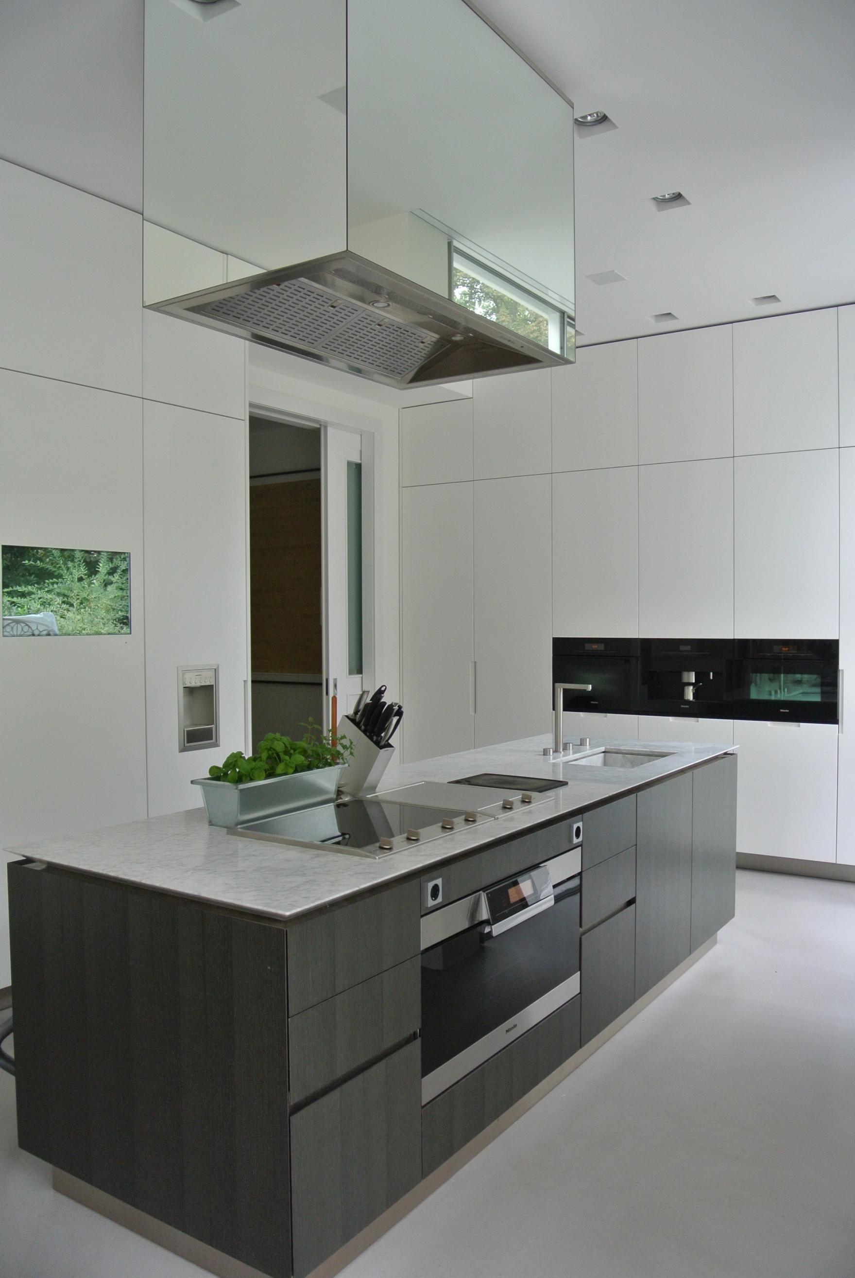 Villa S — gallery image 2