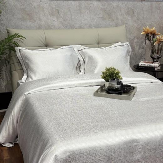 Ivory Textured Pique Duvet Cover Set — King