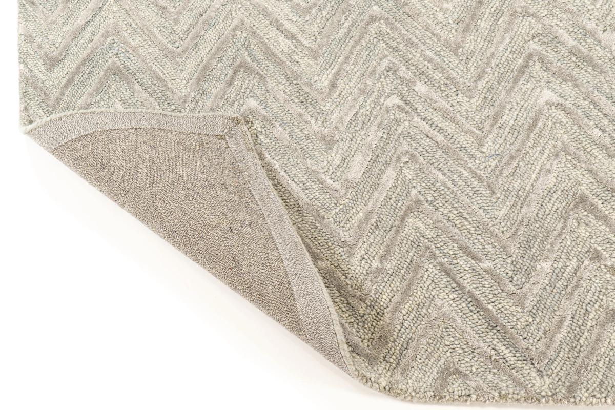 Chevron Hand-Tufted Wool & Viscose Rug — Silver