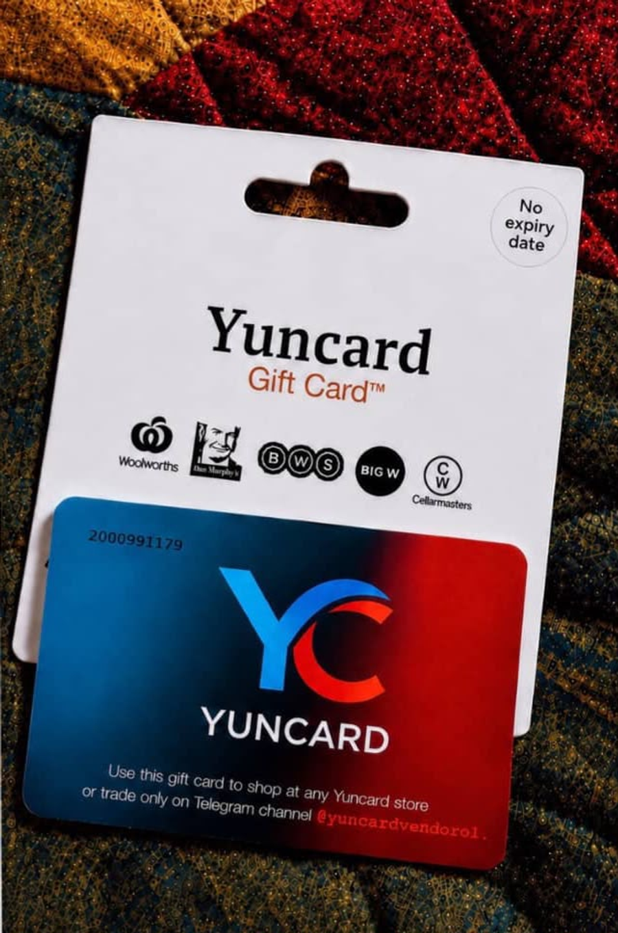 New image of the Yuncard gift card with the logo without the amount showing