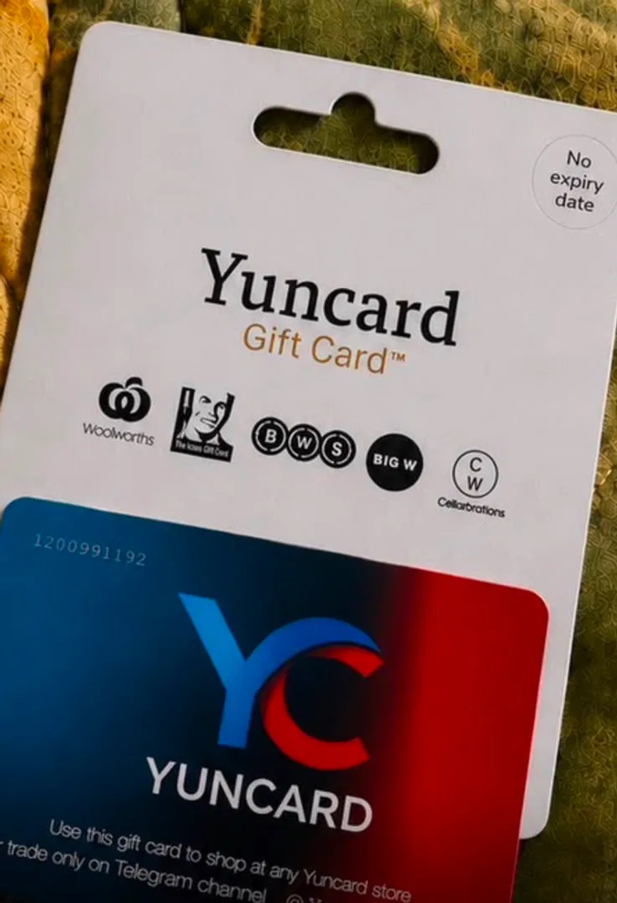 Photo showing the Image of a fabricated Yuncard gift card