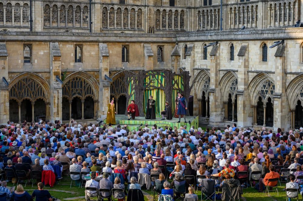 Romeo and Juliet announced for 2023 Shakespeare Festival Norwich