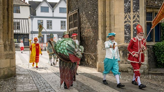 image-385f88d71f881c34e78f26e88cbe60c89856fdbe-7848x5232-jpg