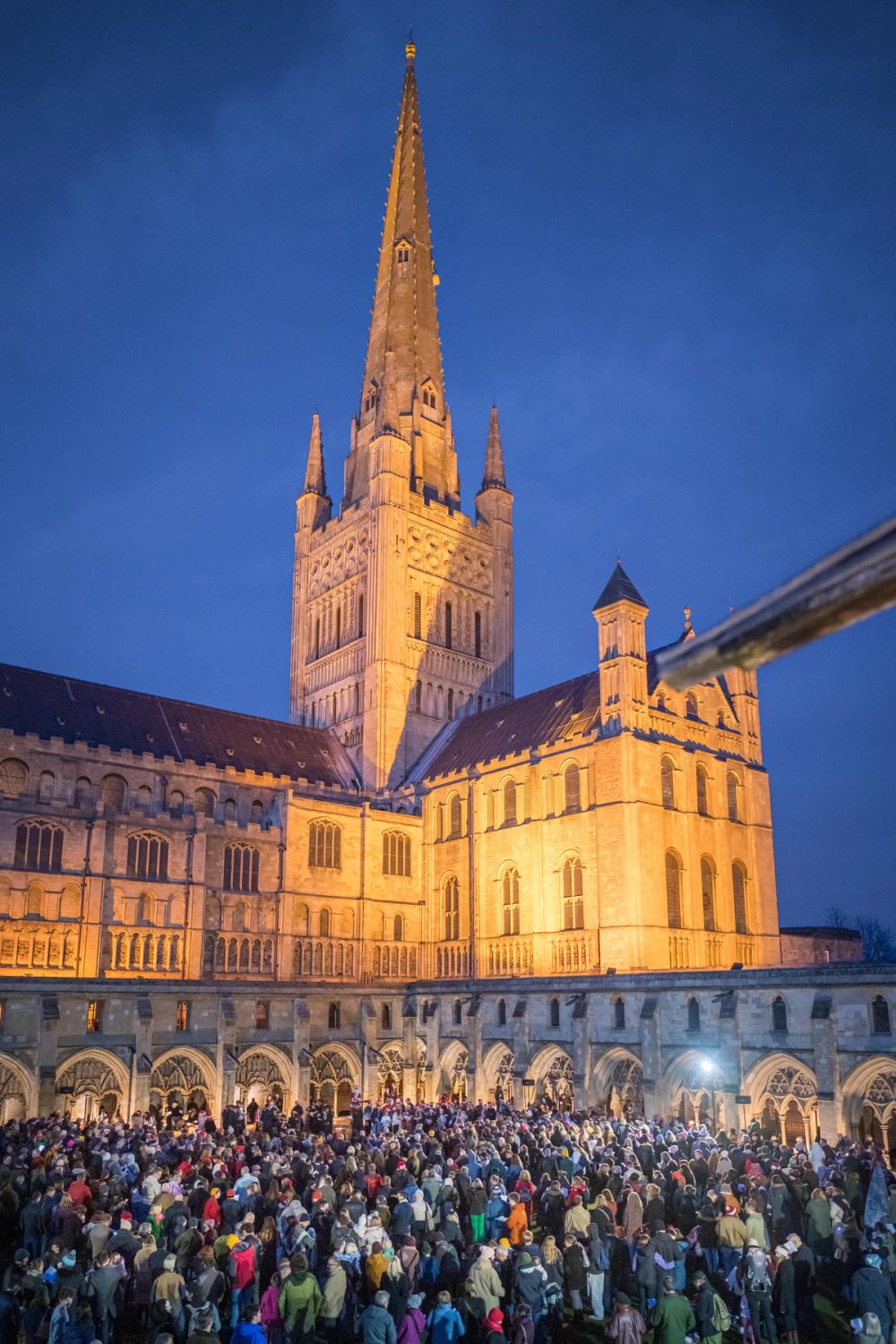 image-4b3210d9ef9eac3a7c29b92a171dce5d84e52b59-5117x7676-jpg