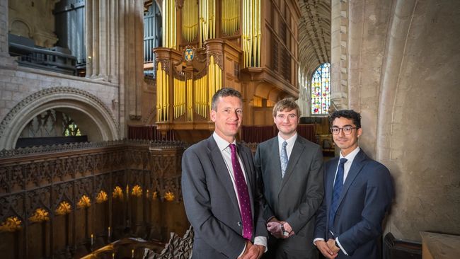 Family Concert: Battle of the Organs