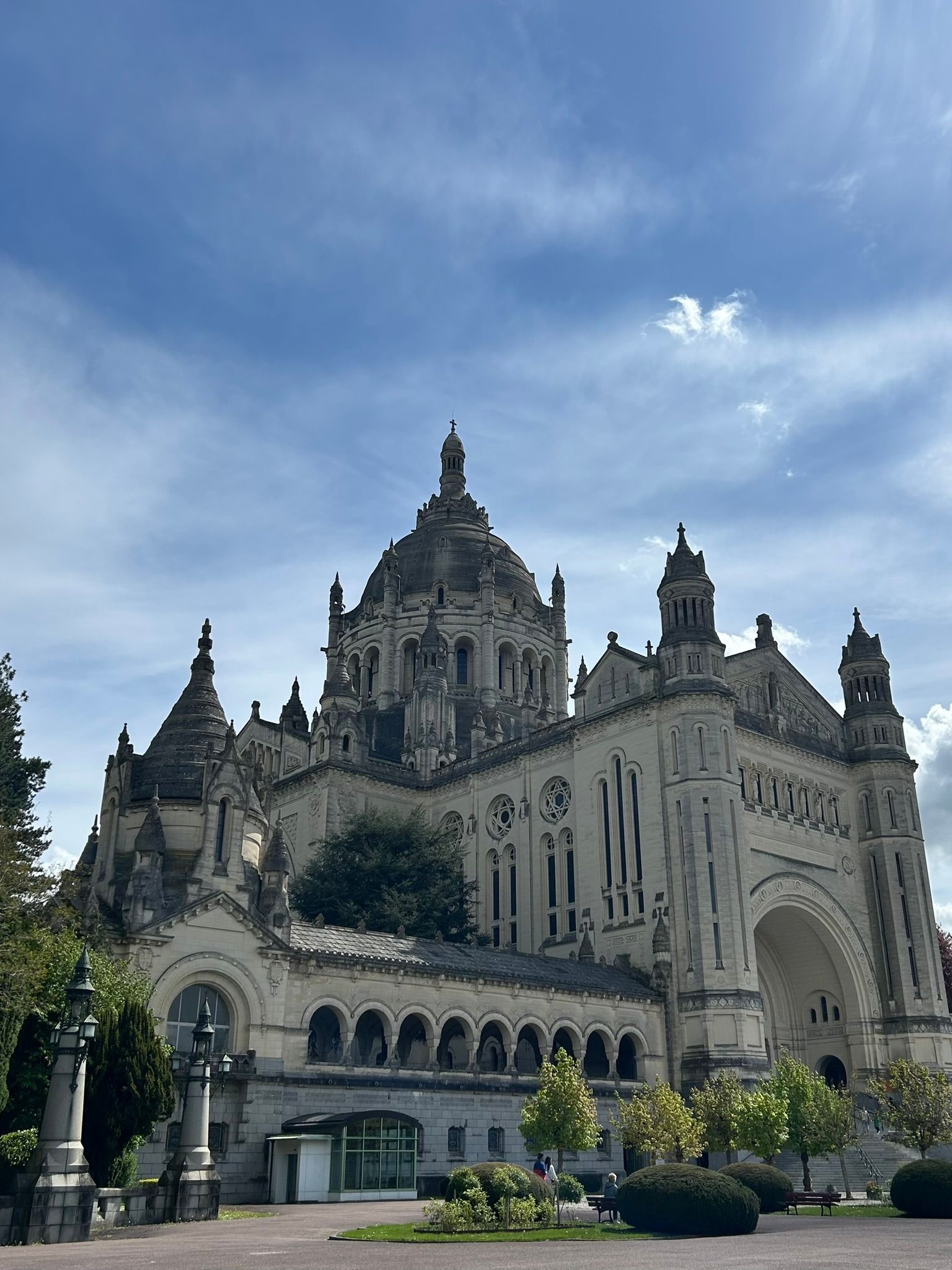 image-5dfb5dcb5a1714b377c8f70a48c2d13f8fe56fde-1536x2048-jpg