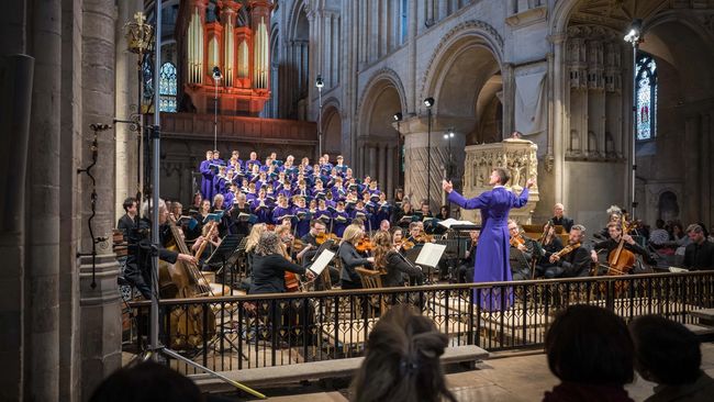 image-6e85aee5ca149555845cfecfbbd0457dcd7fa08e-8141x5427-jpg