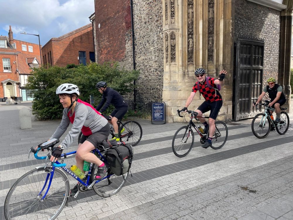 image-e3b87359ce9ae28b89d2c9fd3539ddd778cbe95b-4032x3024-jpg