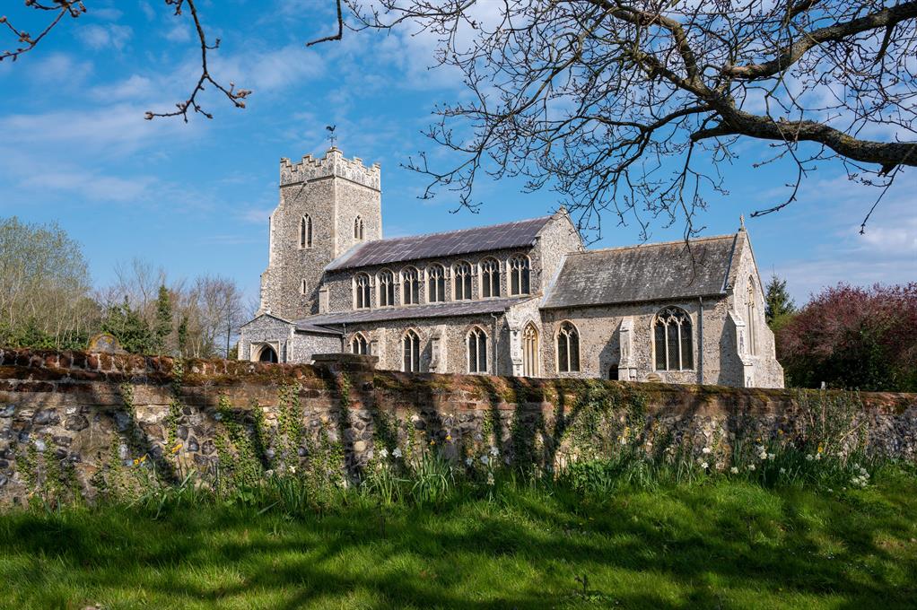 New Waymarked Walsingham Way | Norwich Cathedral