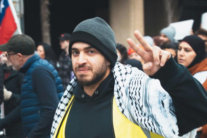 Puoi indossare un segno visibile di solidarietà