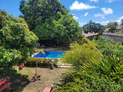 Casa com piscina, grande área verde - Imagem 4