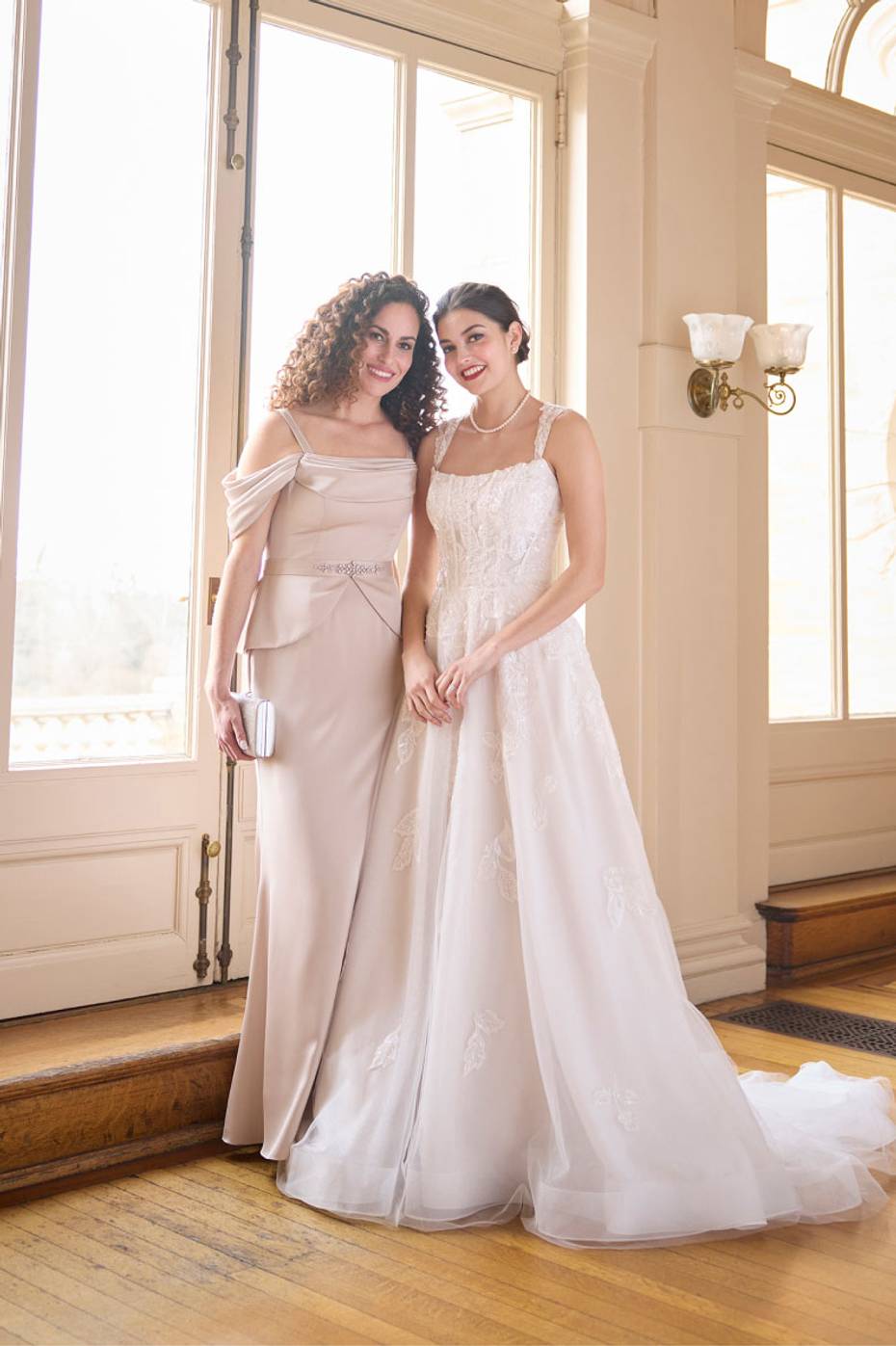 mother of the groom bridal shower dresses What Color Does Bride, Wear? mother of the groom