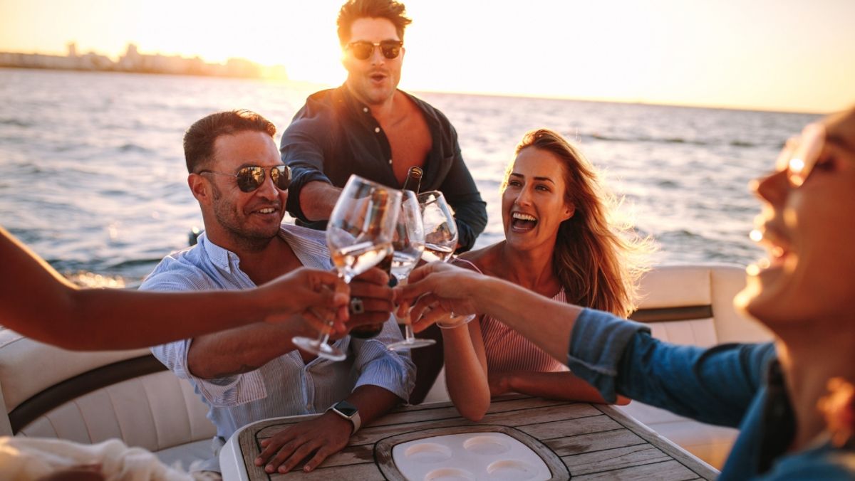 Top 5 BVI Yacht Charters Perfect for Large Groups & Celebrations in Summer 2026
