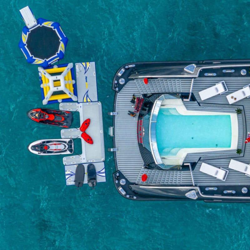Top 10 Luxury Yacht Charters in the BVI with Exceptional Water Toys & Watersports for Summer 2026