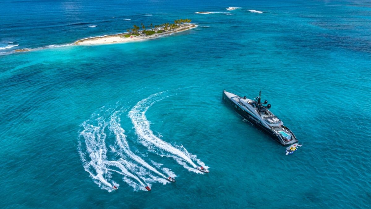 Top 8 Motor Yachts in the BVI for an Authentic 2026 Experience                        