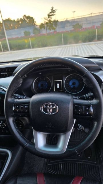 Toyota Hilux Invincible 2016. Εικόνα 10 από 16