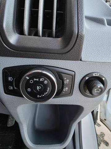 Ford Transit 2018 — φωτογραφία 12