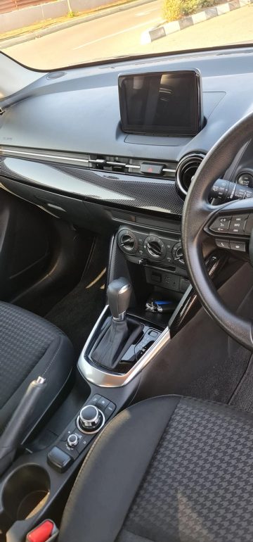 Mazda Demio Skyactiv Petrol 2019. Image 6 of 8