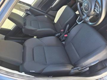 Suzuki Swift 2023 — φωτογραφία 11