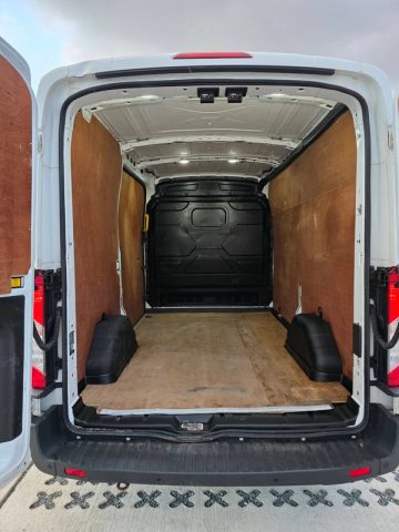 Ford Transit 2018. Image 7 of 15