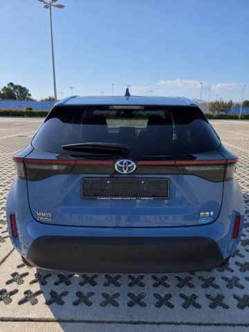 Toyota Yaris Cross Hybrid 2022. Image 6 of 10