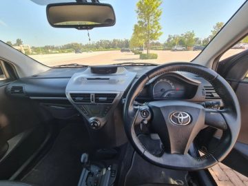 Toyota iQ 2012. Εικόνα 9 από 10