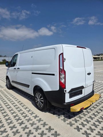 Ford Transit Custom 2018. Image 5 of 12