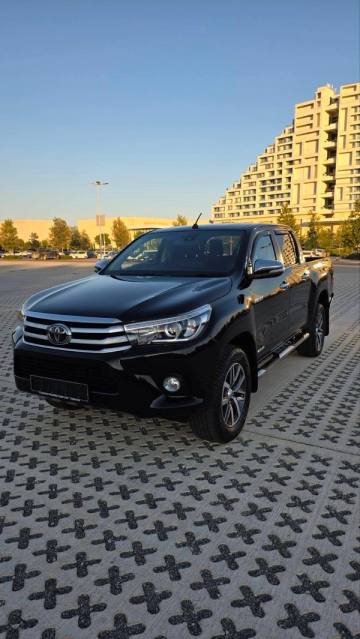 Toyota Hilux Invincible 2016 — φωτογραφία 3