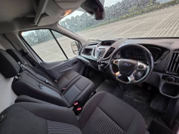 Ford Transit 2018 — φωτογραφία 9