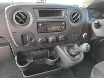 Renault Master 2019. Image 12 of 12