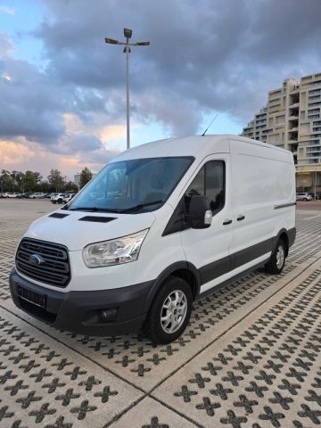 Ford Transit 2018. Image 3 of 15
