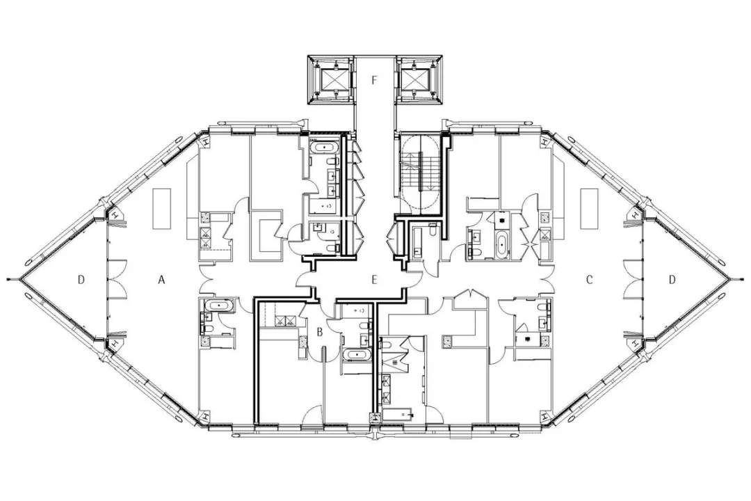 A residential floor plan showing lift lobby and two large apartment layouts