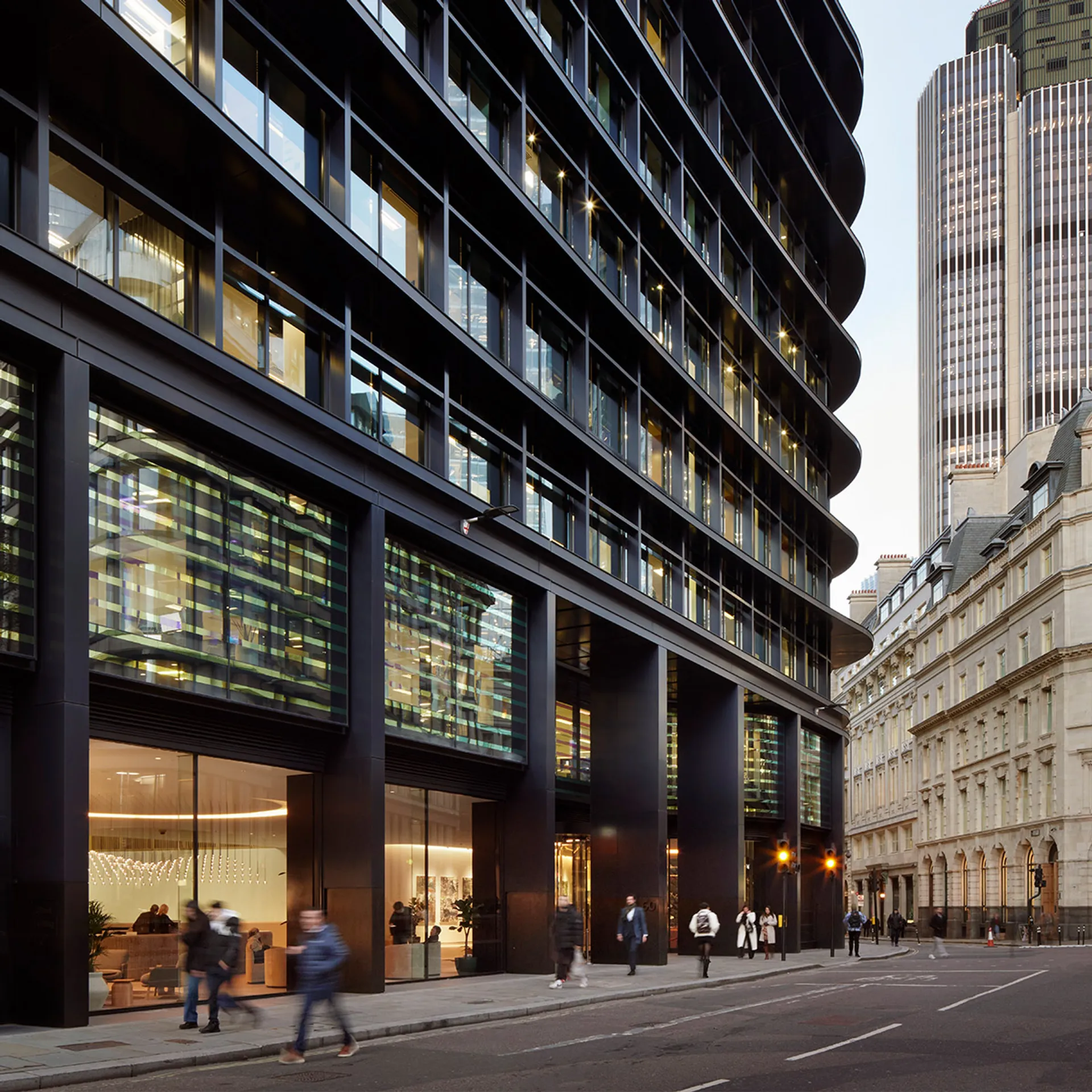 Elevation of 60 Threadneedle at dusk 