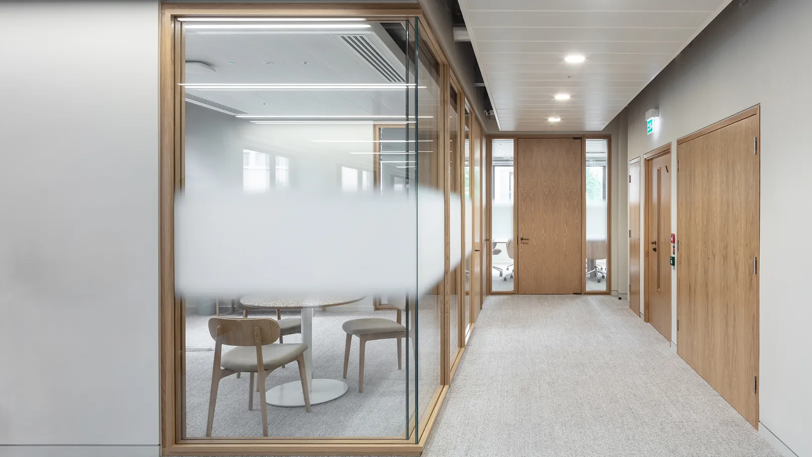 Walkway with meeting rooms