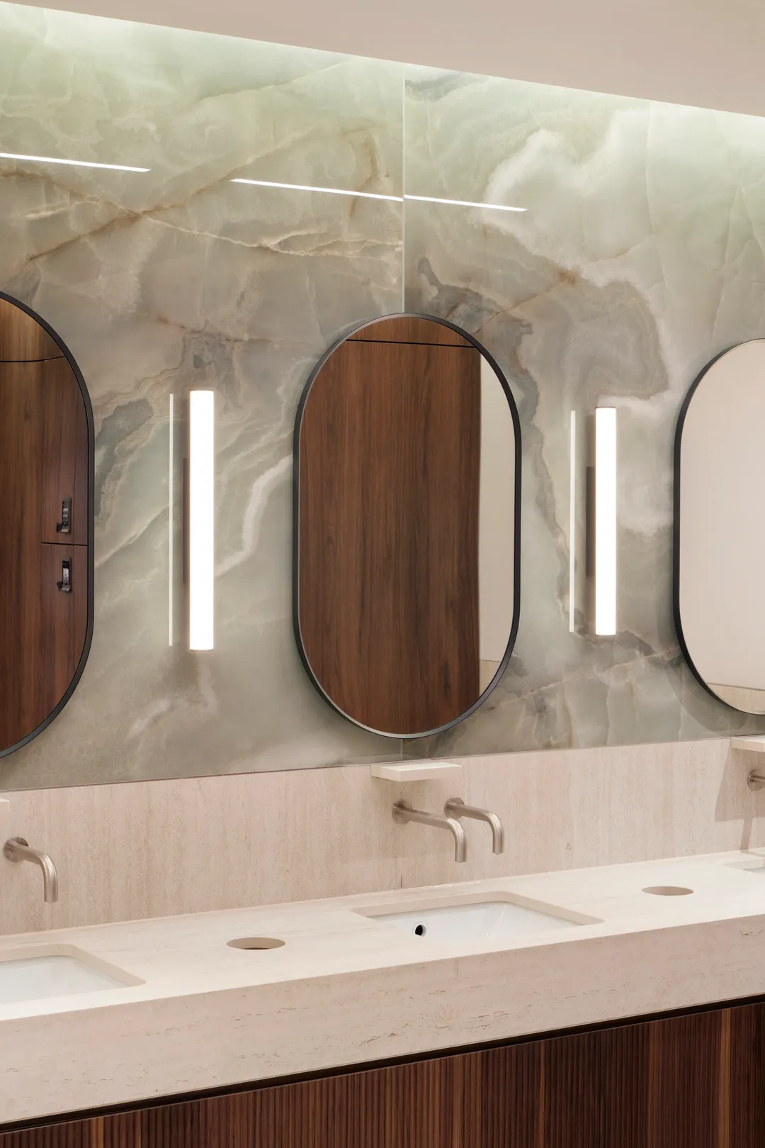 Detail of vanity / sink