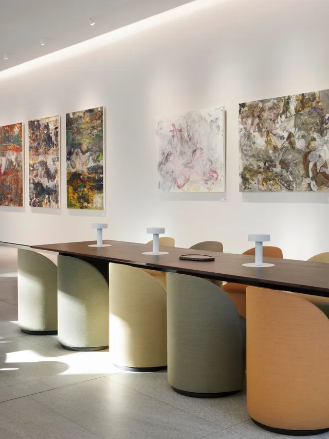 Detail image of desks 