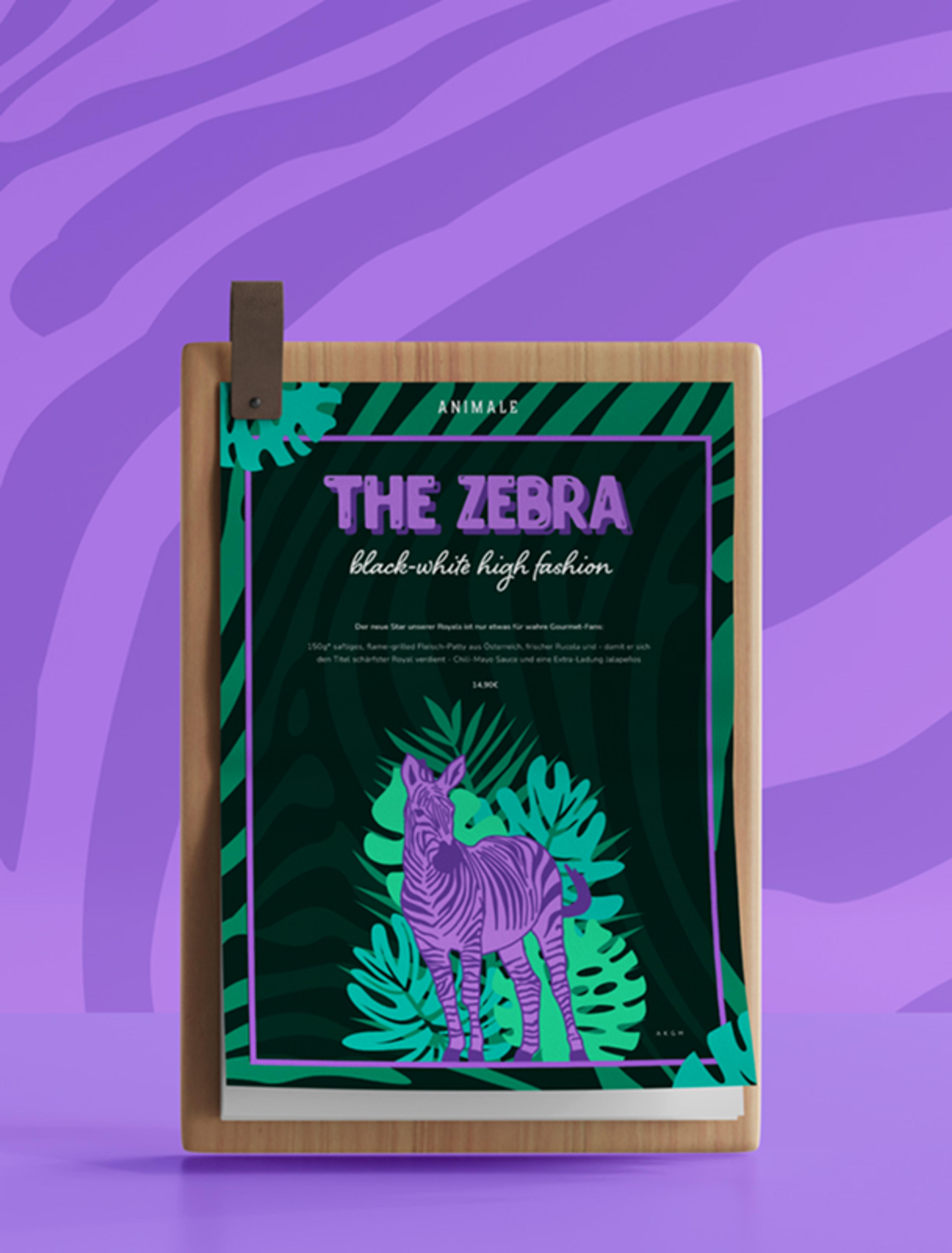 Stilvolle Speisekarte mit einem lila Zebra, umgeben von tropischen Blättern, mit dem Titel „The Zebra – black-white high fashion“.