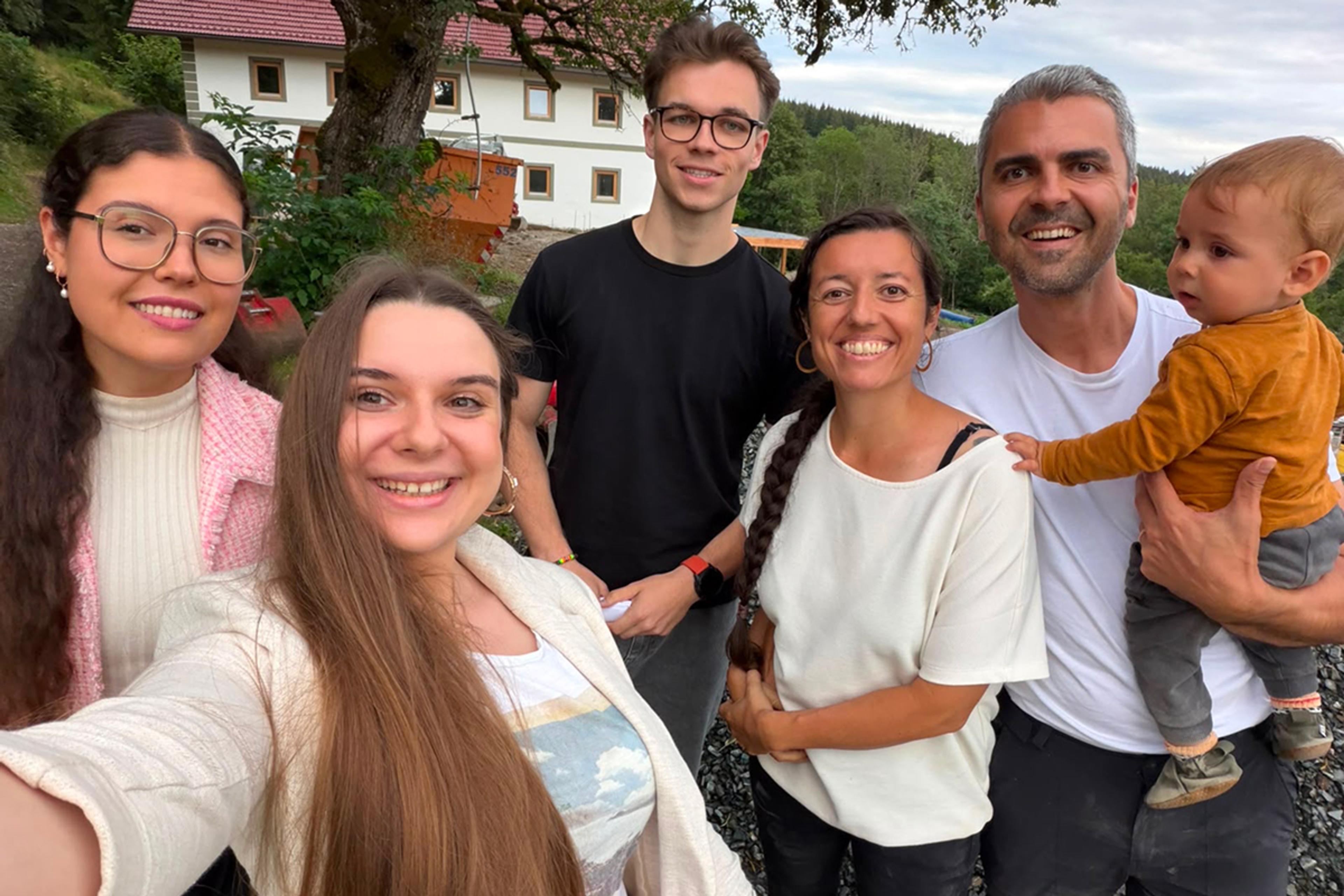 Natali Misheva, Valerie Zengerer beim Strategie Workshop bei Gregorhof