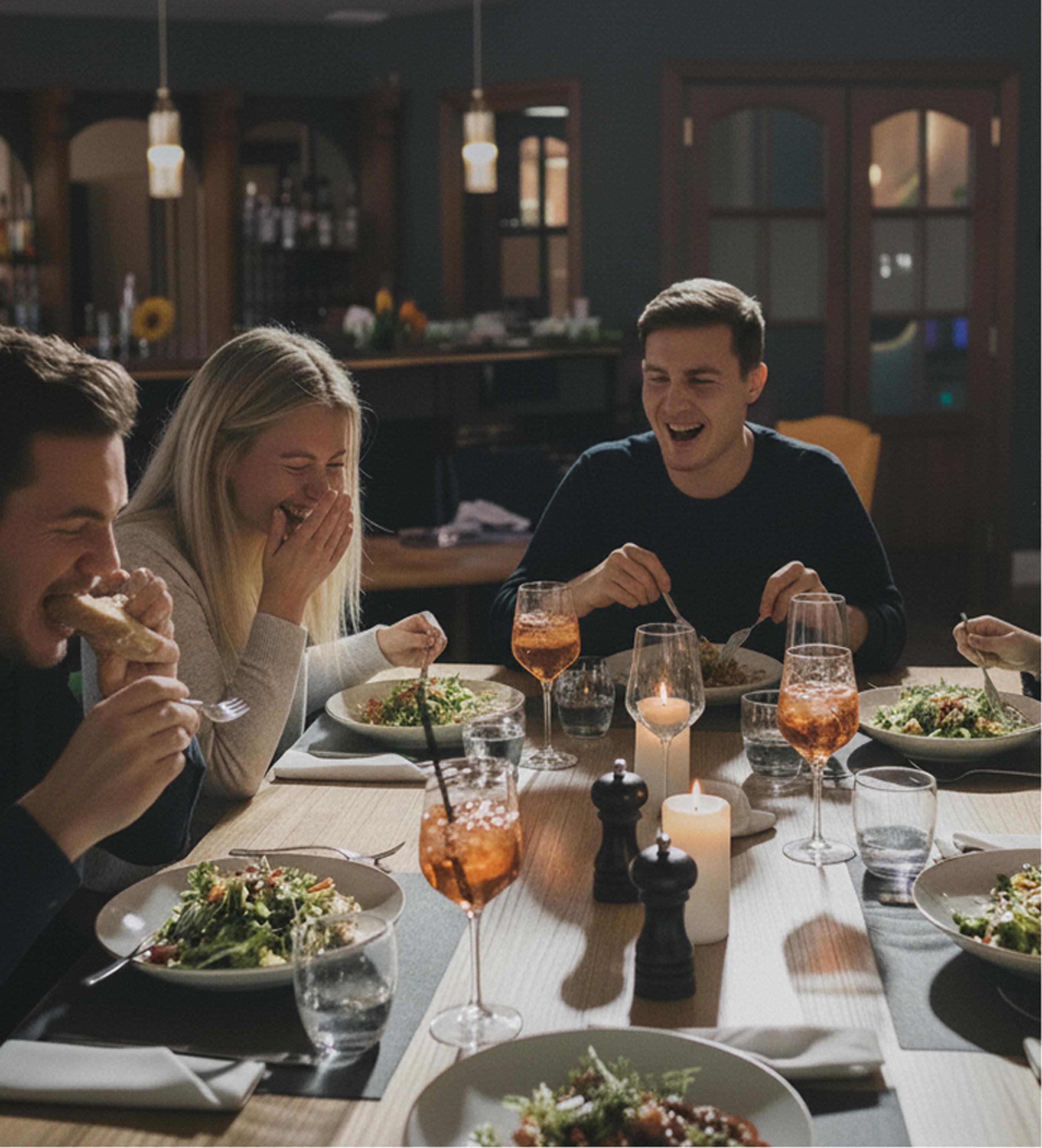Kolacja w gronie przyjaciół w Restauracji Sezam w Stalowej Woli