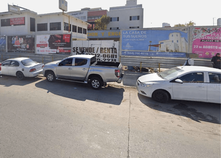 VALLA PUBLICITARIA EN BLVD. GENERAL ABELARDO L. RODRÍGUEZ, ZONA RÍO FGR