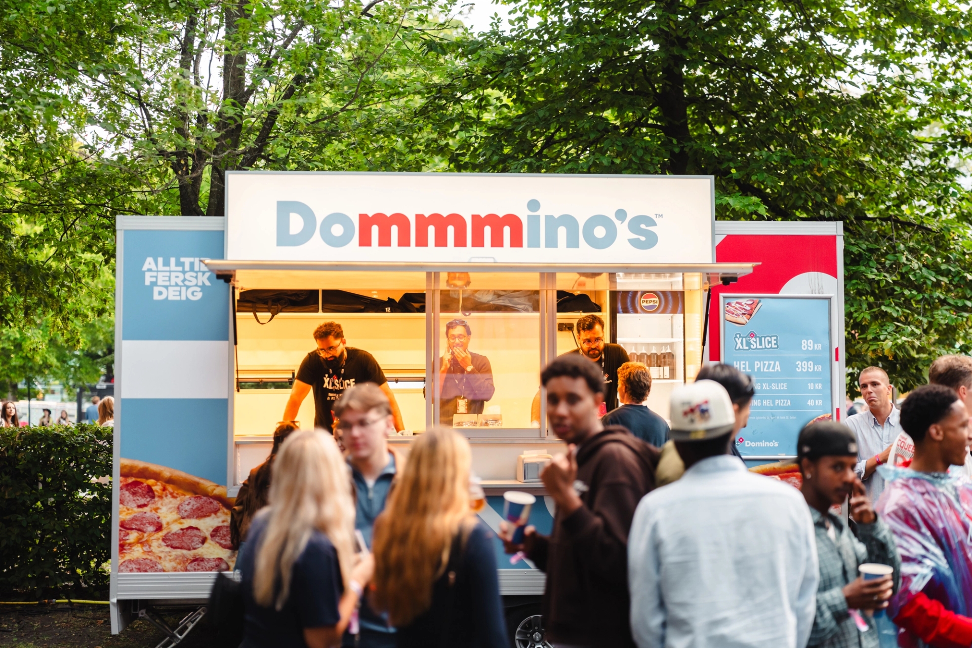 Dominos Pizza som partner på Ypsilon.