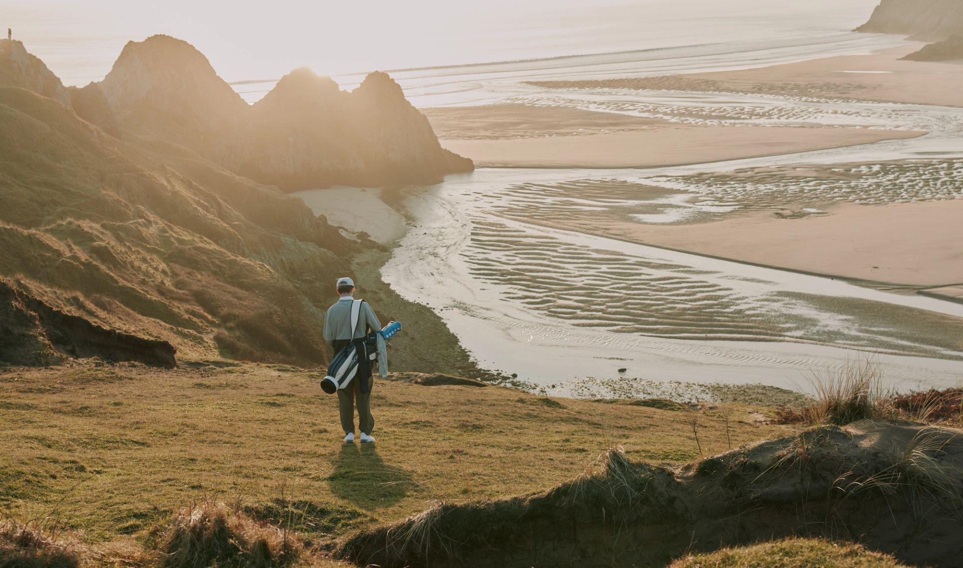Tackle the Gales of the World's Coastal Courses
