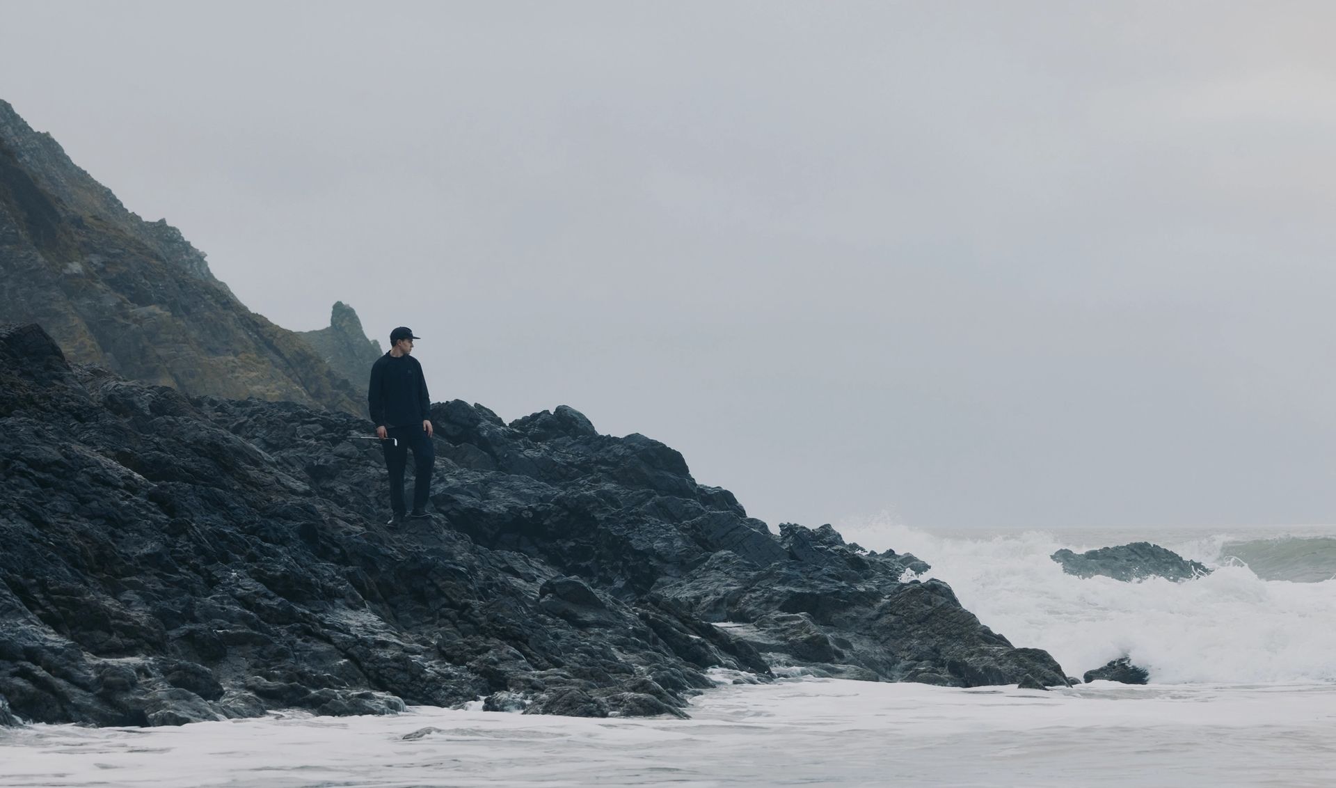 Tackle the Gales of the World's Coastal Courses