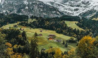 How Switzerland Became the Center of Watchmaking